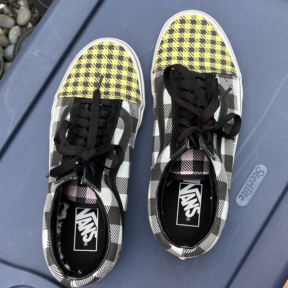 Vans Unisex M-8 W-10 EU 41 rare pattern low tops - Picture 2 of 10